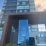 apartamento-alto-padrao-para-locacao-no-ilha-ce-capri-ilheus-ba-gilberico-carvalh-corretor-000